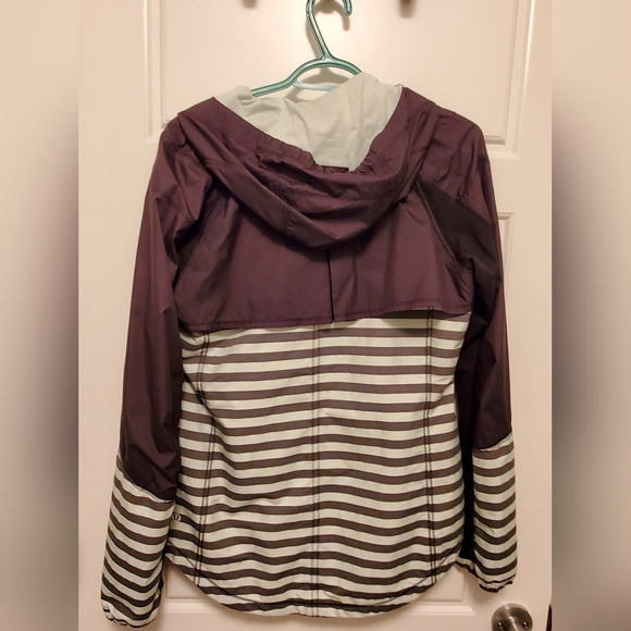 Lululemon Get up & Glow Jacket - Picture 2 of 3